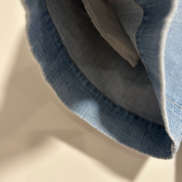 EUC VTG Levi's Sz:10 545 Women Denim Bermuda Chino Cuffed Hem Light Wash Shorts - Picture 9 of 15